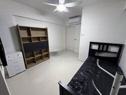 Blk 306A Anchorvale Place (Sengkang), HDB Executive #456674411